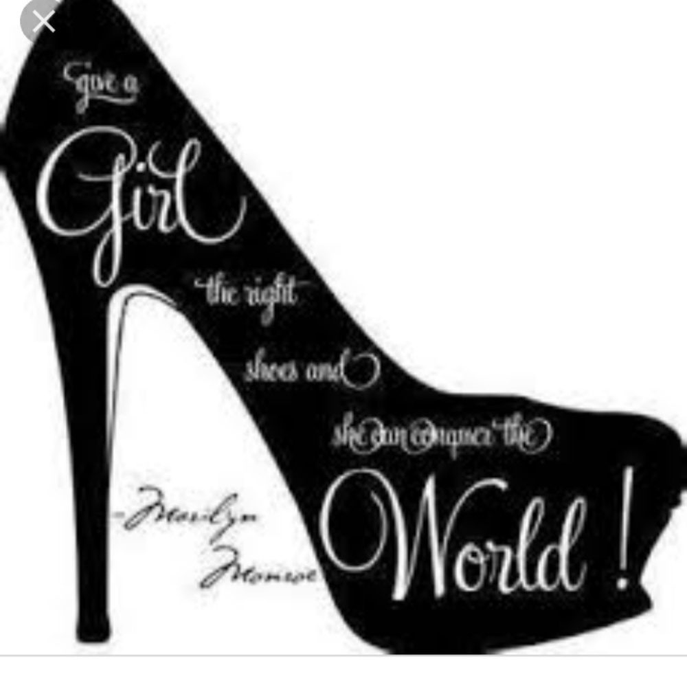 Meet your Posher, Carolyn